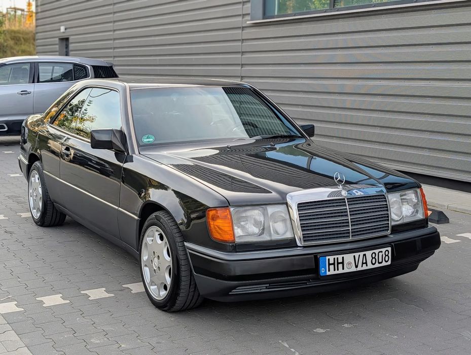 Mercedes-Benz W124