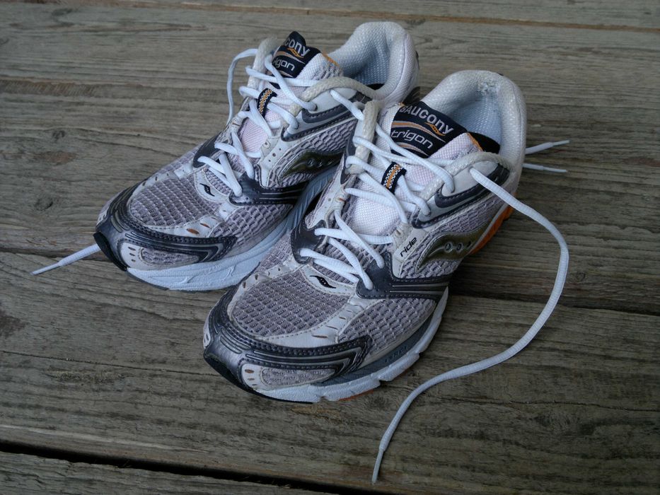 Кроссовки Saucony Asics