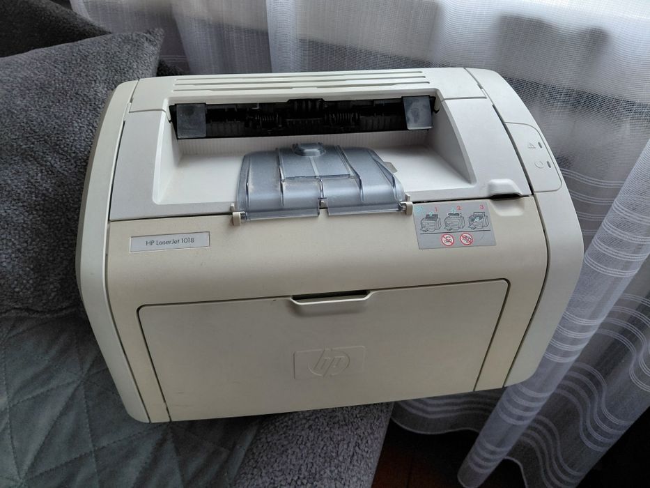 Принтер HP LaserJet 1018