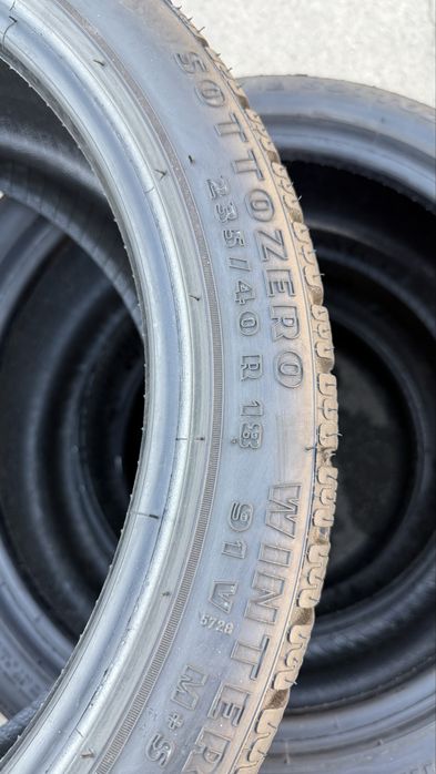 Шини зимові 235/40 r18 Pirelli