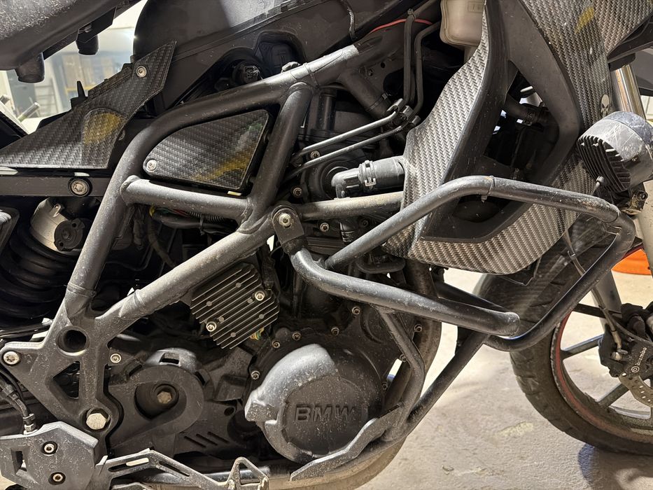 BMW F 650 GS – Motor a trabalhar – Acidentada / Peças ou recuperação