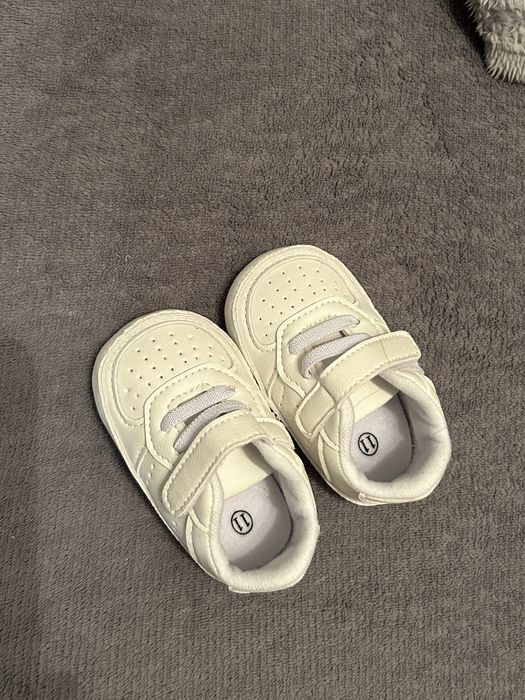 Buty nirmowlęce 11,5cm