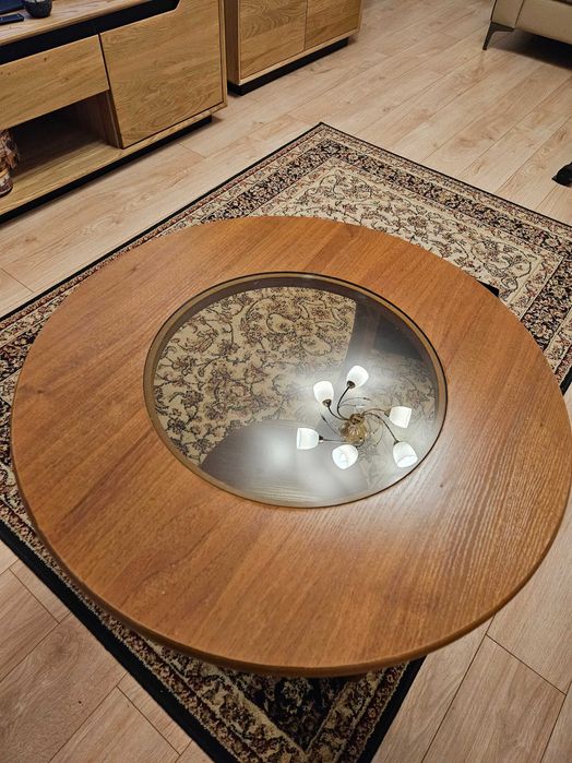 Elegancki stolik kawowy