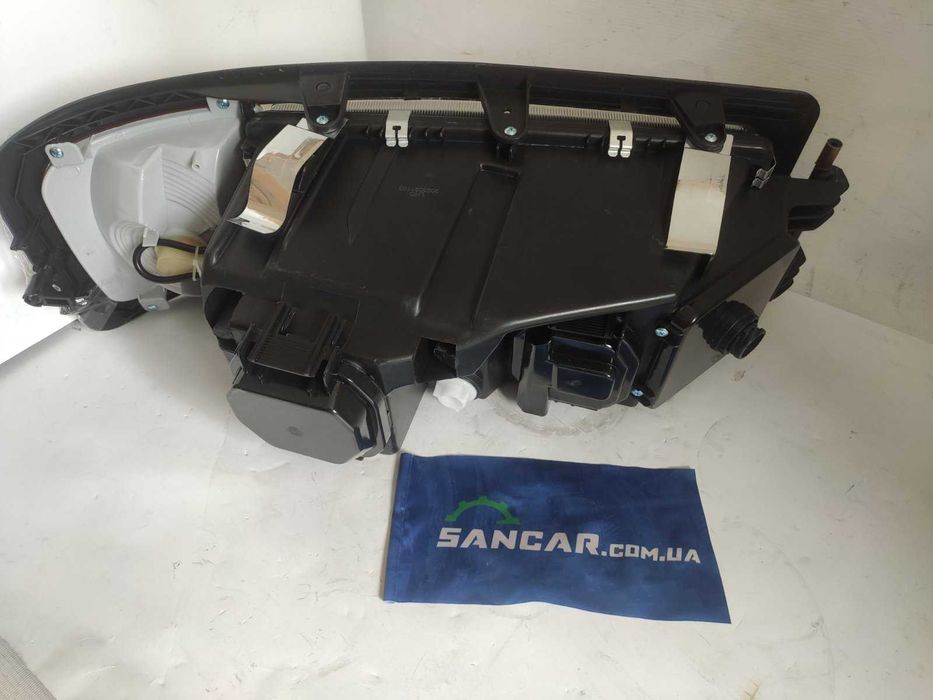 Фара MAN F2000 Фара МАН Командор