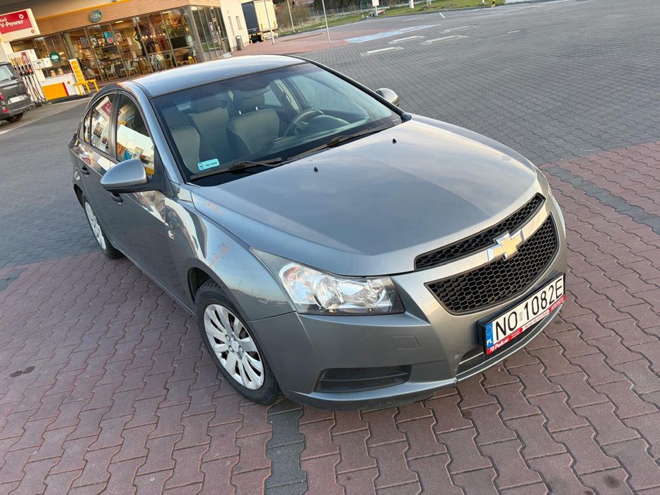 Chevrolet Cruze 1.6 benzyna NISKI PRZEBIEG