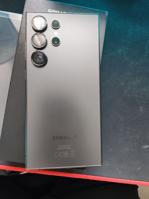 S24 Ultra 12GB/512GB muito bom estado várias capas trocou por fold