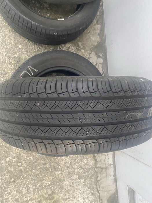 Резина 235/55R18