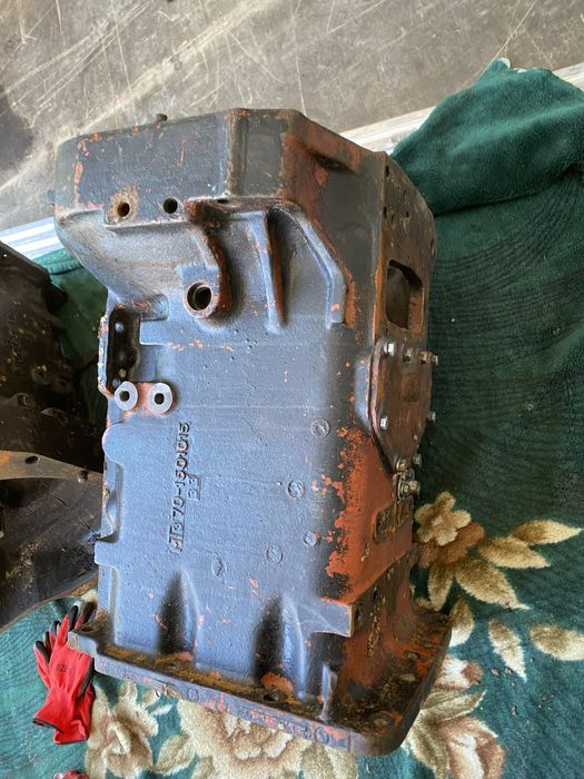 Промежутка МТЗ 80/82. Корпус Сцепления МТЗ 80.