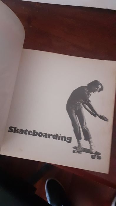 Skateboarding livro skate raro 1977