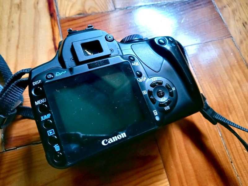 Máquina digital Canon