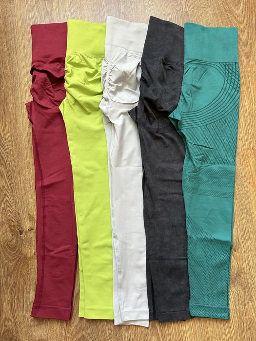 Спортивні комбінезони,лосіни,топи,шорти