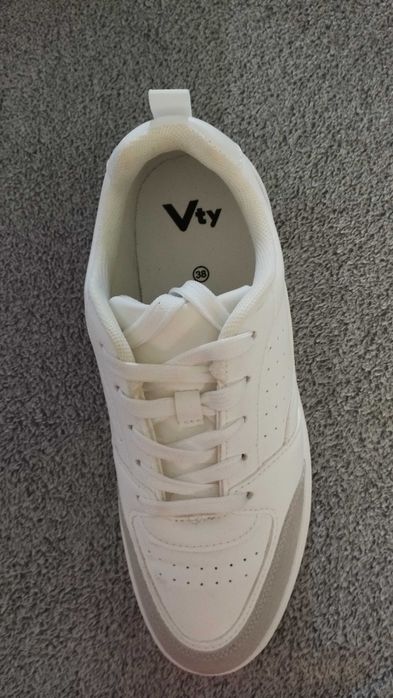 buty sportowe damskie białe