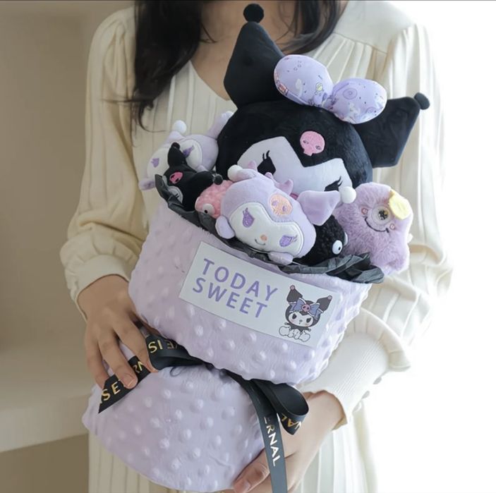 Подарунковий букет з іграшками Kuromi у коробці з підсвіткою