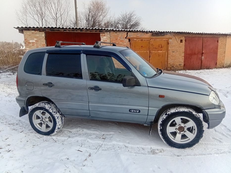 Продам авто ніва шевроле
