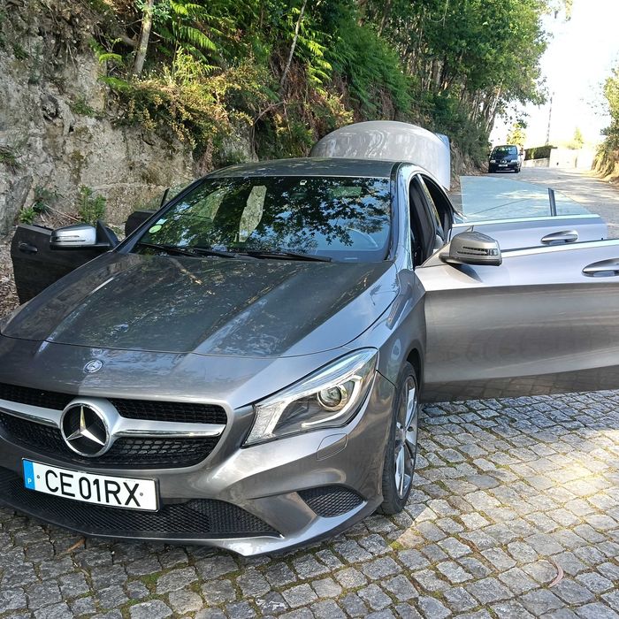 Mercedes CLA 180 impecável