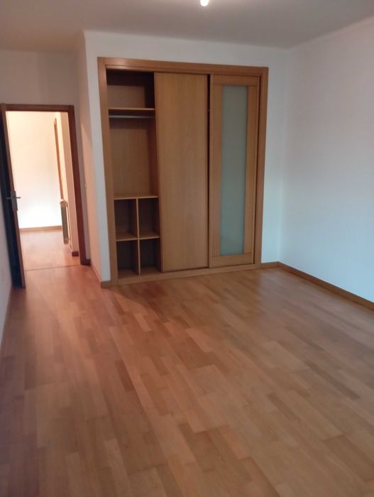 T2 arrendar centro Viseu