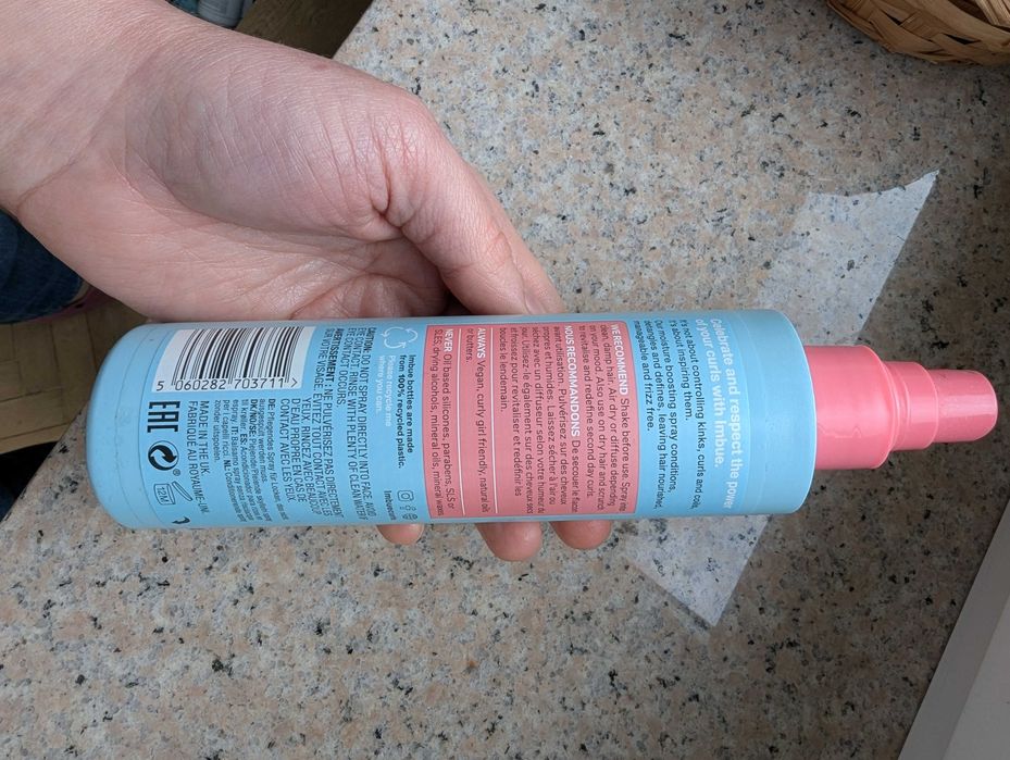 Spray do włosów kreconyh i falowanych Imbue