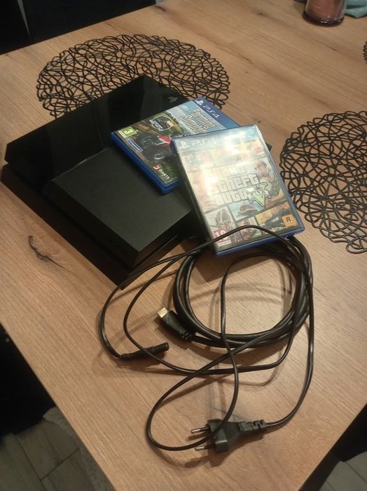 Sprzedam play station 4