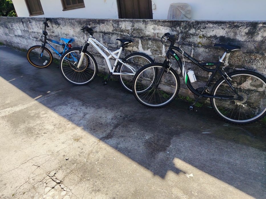 2 bicicletas para venda.  Montanha