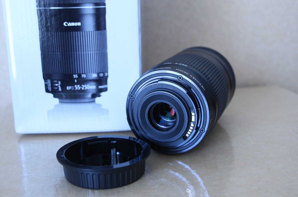 Objetiva Canon EF-S 55-250mm