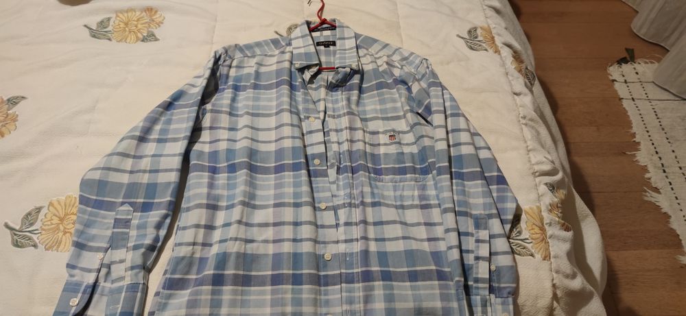 Camisa Gant e Casual