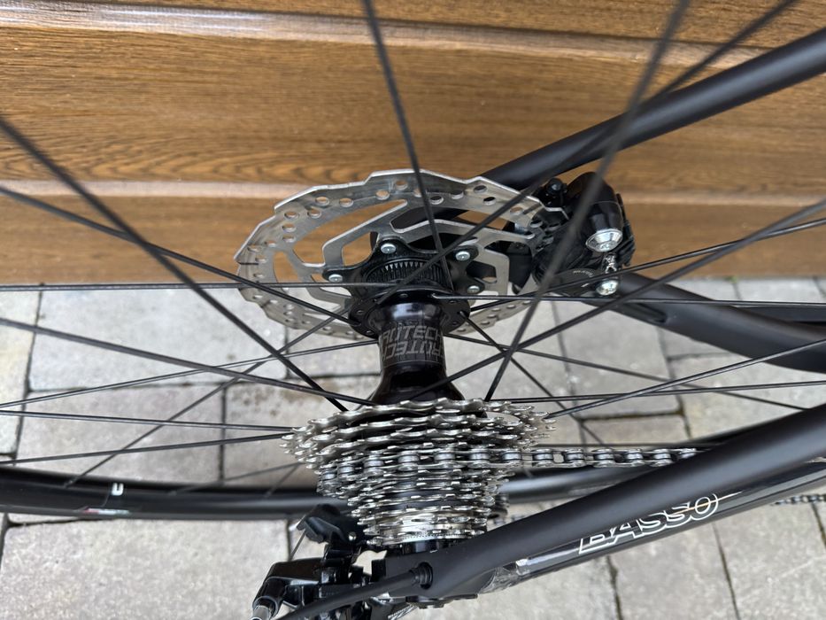 Шосейний велосипед Basso venta Shimano 105 розмір М