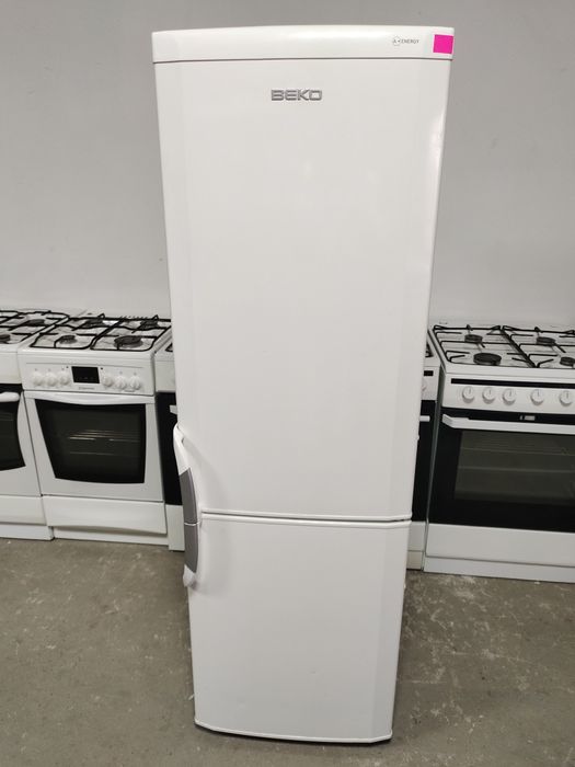 Холодильник BEKO 170 cm, з Європи, в класному стані