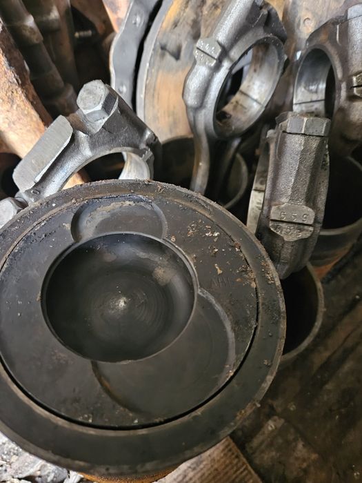 Поршнева на ЯМЗ 236 НЕ б.у.у.