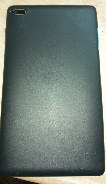 Продам планшети в неробочому стані