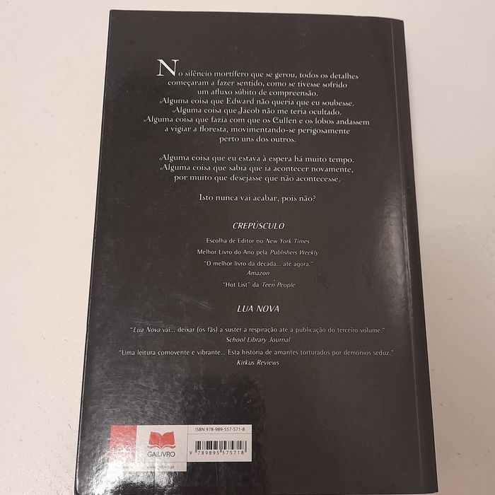 Eclipse lua nova Evasão livros