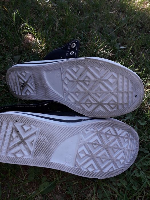 Кеди на підлітка