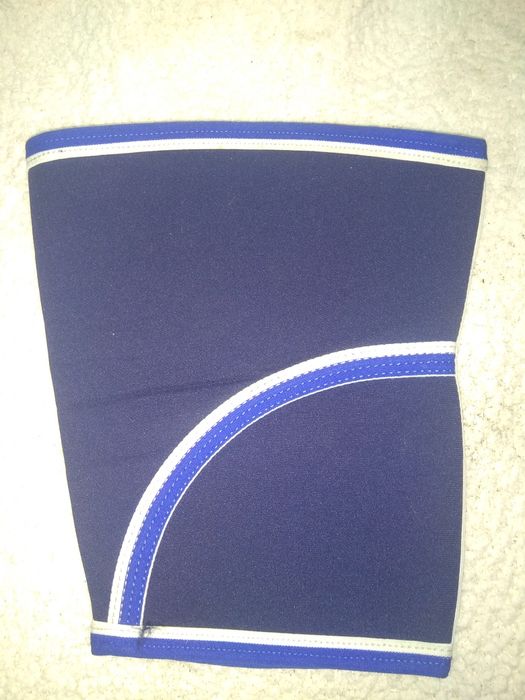 Неопреновый наколенник отрез коленного сустава