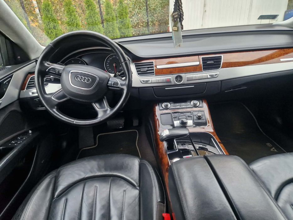 Audi A8D4 4.2 TDI 350 KM