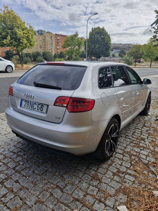 Audi A3 1.6 tdi cx DSG