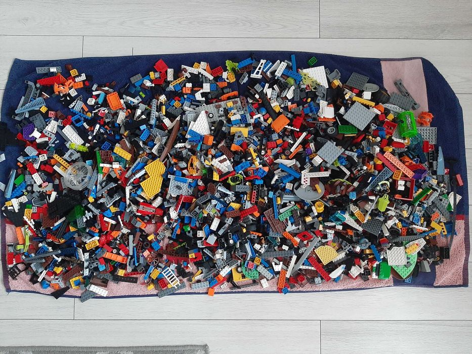 Mix klocków LEGO 3 KG zapraszam