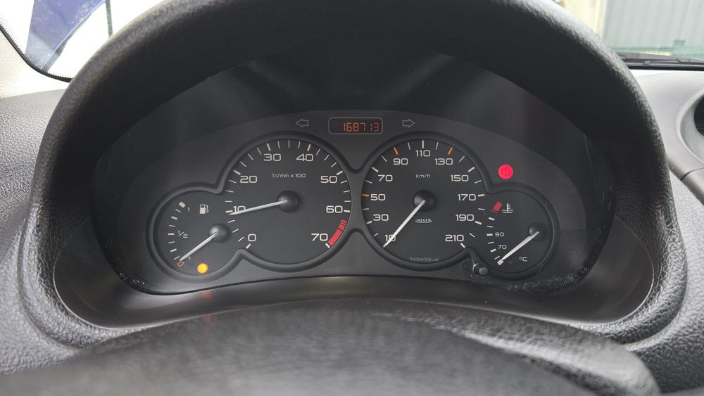 Peugeot 206 ano 2001/05