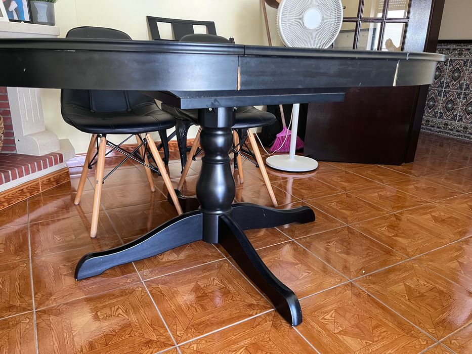 Mesa Preta ikea extensível
