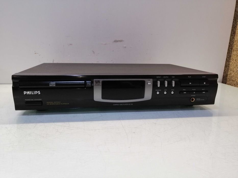 Odtwarzacz Philips CD 723