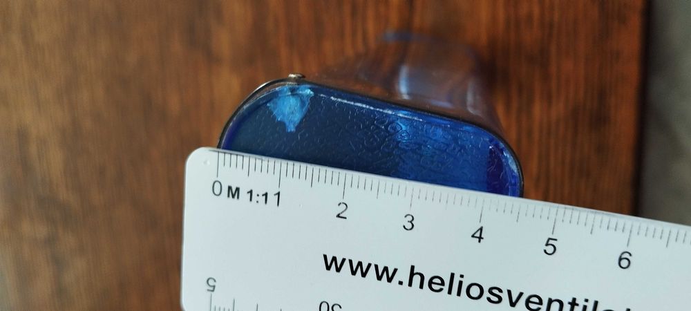 Прозрачный чехол для очков .