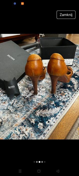 Oryginalne czółenka od Hugo Boss rozmiar 37,5