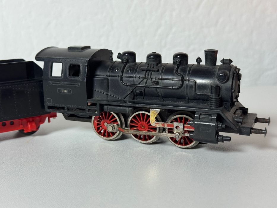 Паровоз Fleischmann с тендером