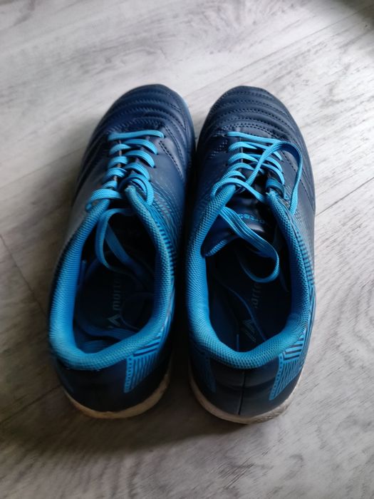 Martes turfy rozm.40 buty sportowe