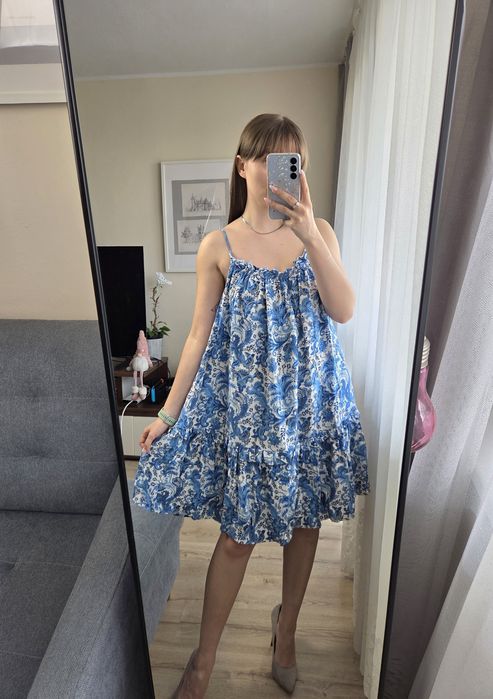 Rozkloszowana sukienka mini Tom&Rose M wiskoza oversize lato