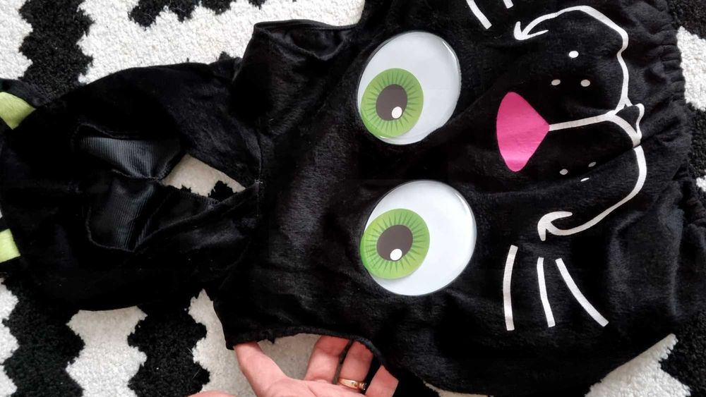 Новорічний костюм для найменших, чорне кошеня