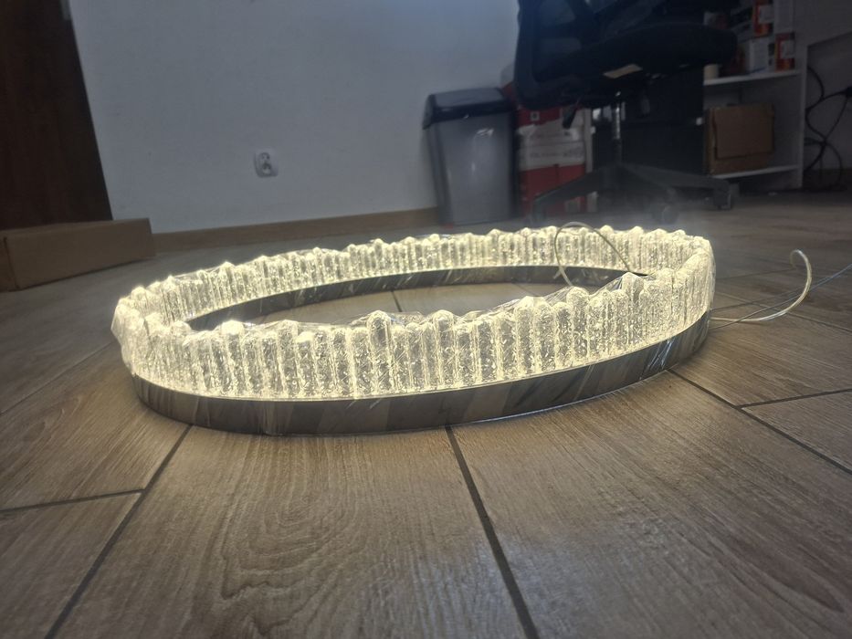Lampa led ring żyrandol glamour nowoczesny