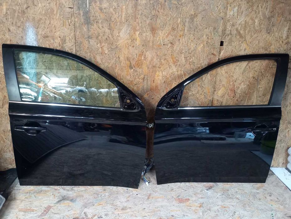 Комплект Дверь передняя задняя ляда четверть фонар Outlander ASX Цвета