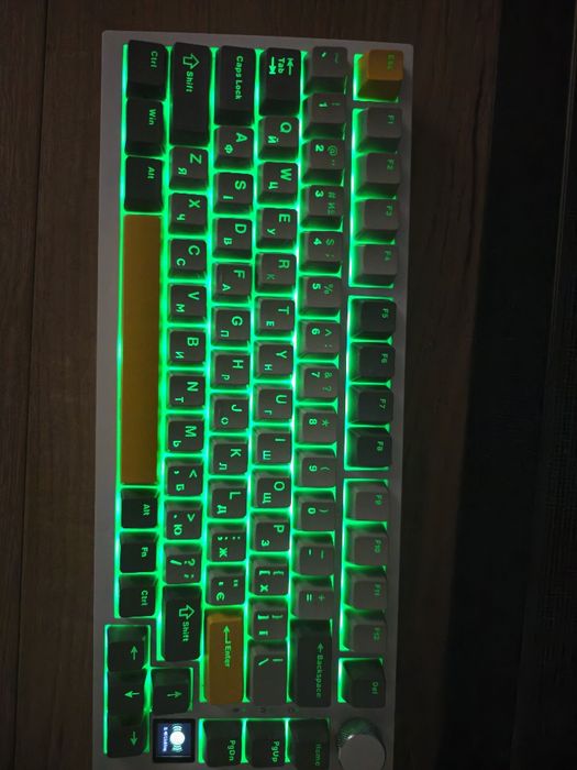 Eromaker Ak820 pro 75% (2.4G/BT/USB) RGB UA