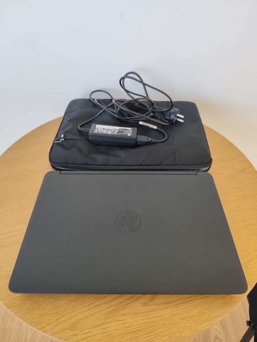 Portátil HP Bateria nova

Inclui carregador original e mala

Bateria nova para + de 3h

Pode ver e experimentar sem compromisso