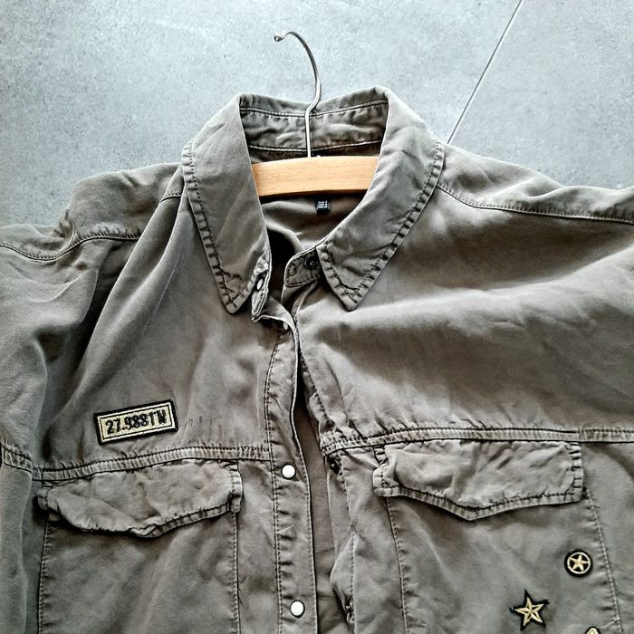 Stradivarius koszula khaki stylowa 38 40