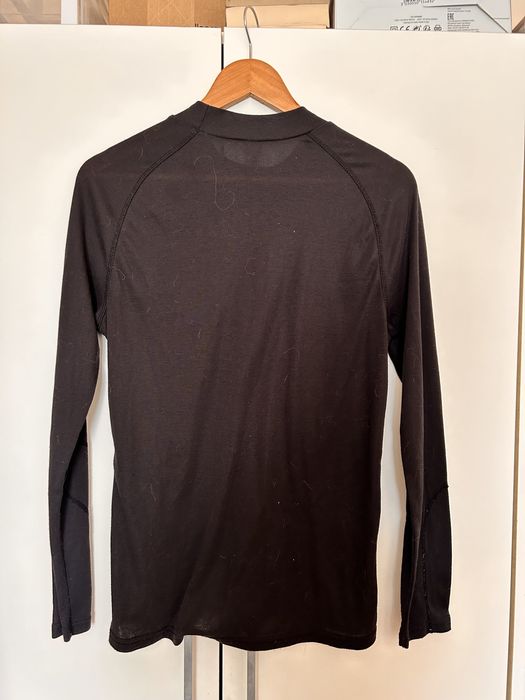 Bluzka czarna dlugi rekaw